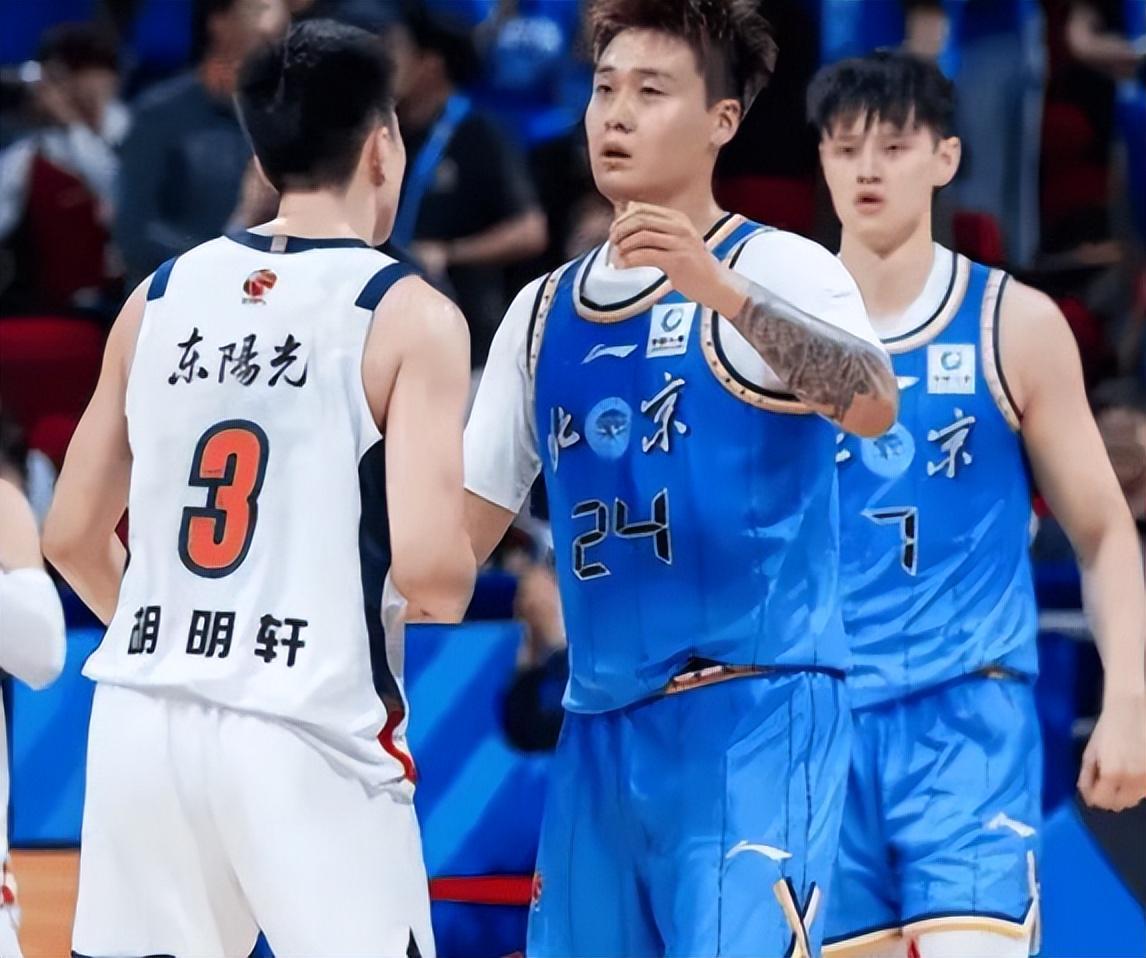 九游娱乐登录入口-随着广东惨败15分，CBA季后赛最新排名出炉！北京晋级四强